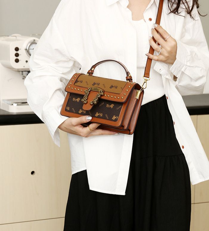 Luxury PU Sling Crossbody Bag β Elegant Shoulder Handbag for Women